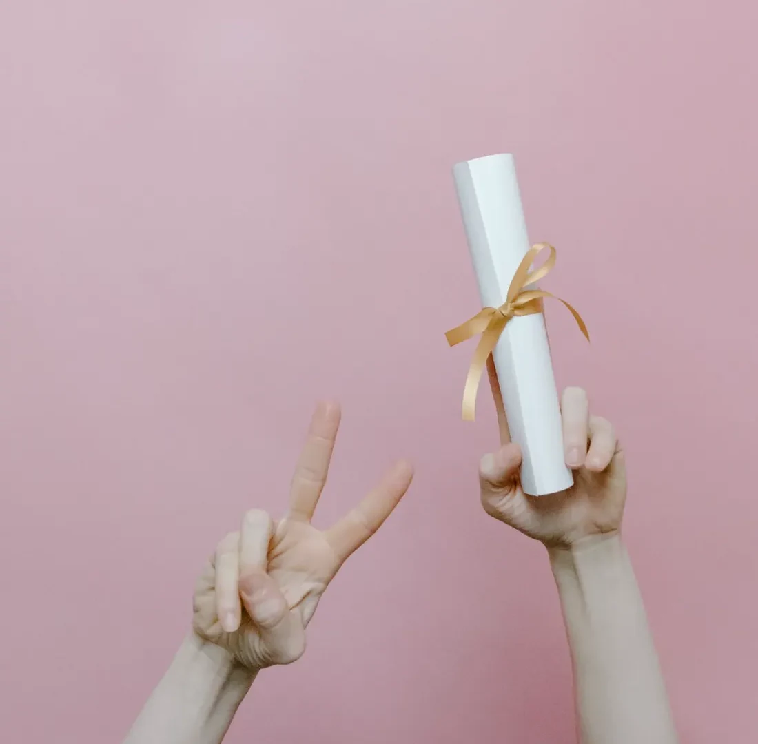 Diploma simbolico para explicar certificado curso belleza online
